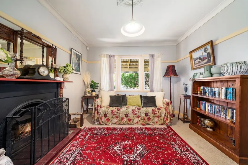 Secret Garden Cottage - Image 1