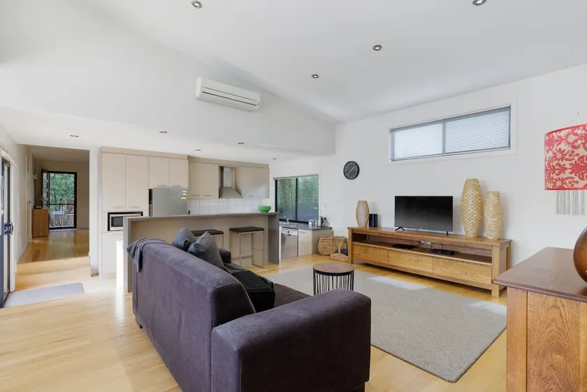 Woolamai Breeze - Image 1