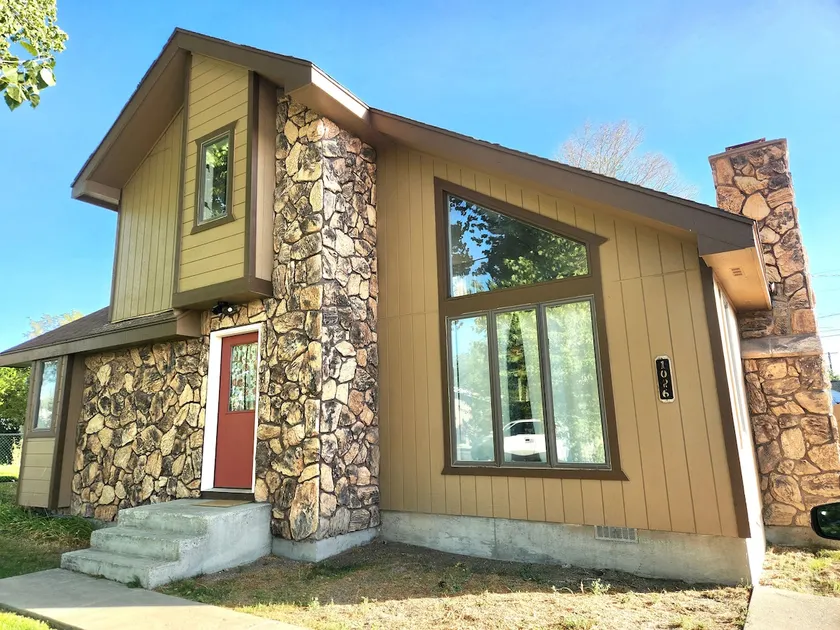 Cozy Cabin in the City of Winnemucca + GYM - Image 1