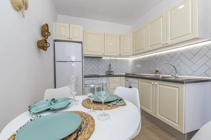 Eden Rentals, Retreat apartment - Image 1