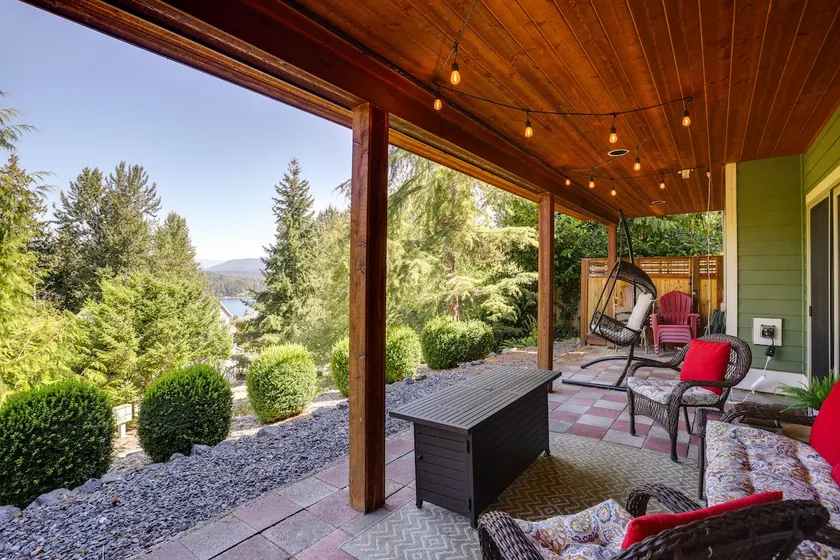 Modern Bellingham Retreat Near Galbraith Mountain! - Image 1
