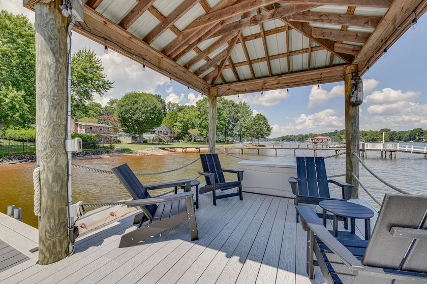Pet-Friendly Lake Norman Home with Boat Dock! - Image 1