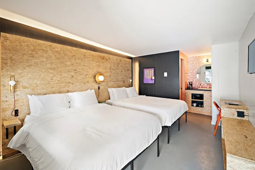 The Brooks Motel: Visit Hillsdale Today! - Image 1