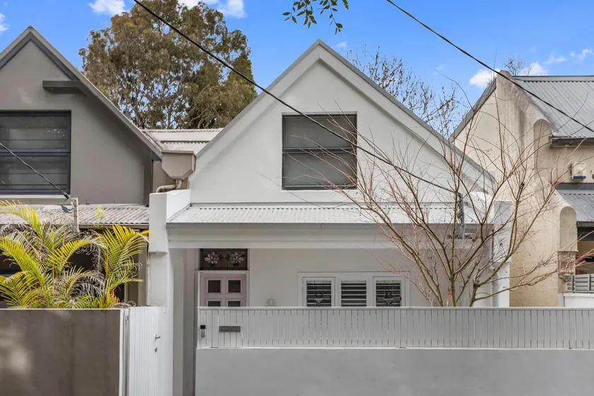 Heavenly Terrace in Newtown - Image 1