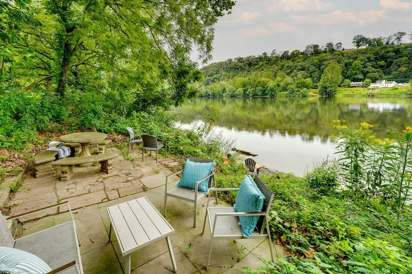 Upper Black Eddy Home w/ Delaware River Access! - Image 1