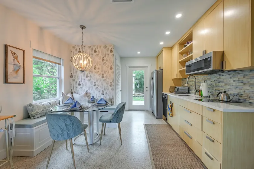 Sunny Florida Escape w/ Patio, Grill & Fire Pit! - Image 1