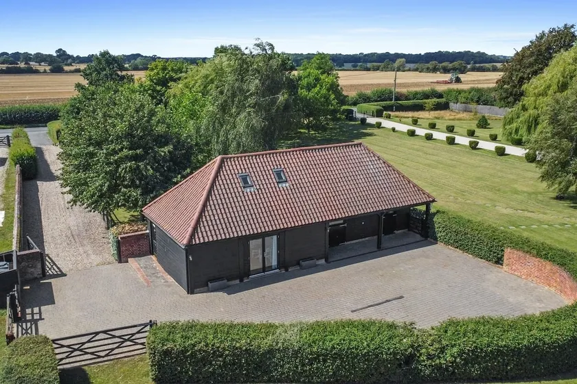 The Stables Rectory Farm - Image 1