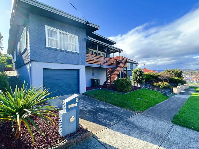 Fonton Blue Holiday Home close to City and Airport - Image 1