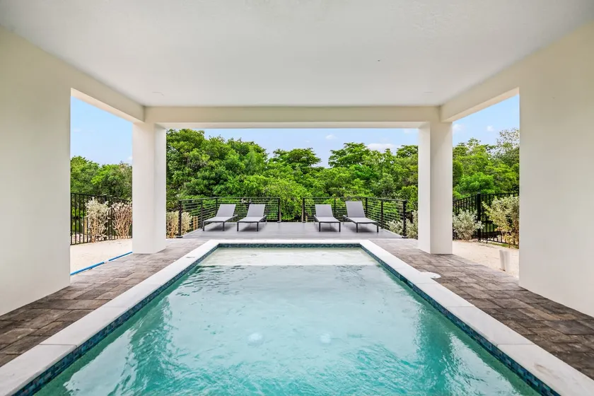 Canalfront! Pool, Dock, Near Anna Maria Island - Image 1