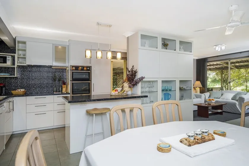 Secret Garden Cottage Busselton - Image 1