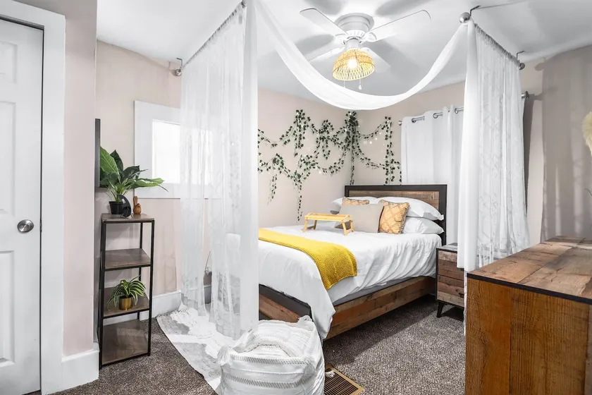 Boho 3BR Retreat | Near Benz, BeltLine & Sleeps 8 - Image 1