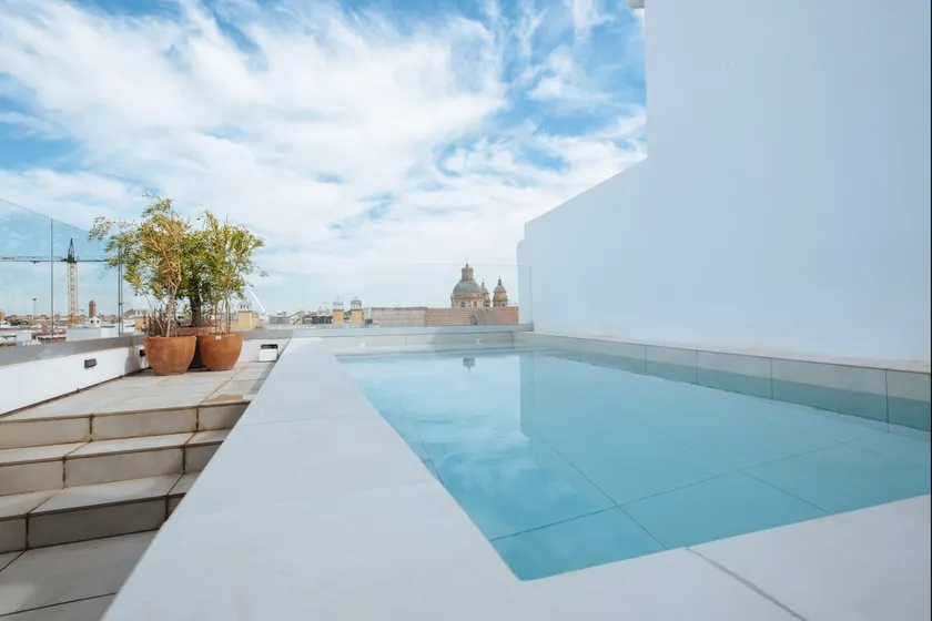 Eva Recommends Castellar Pool & Terrace - Image 1