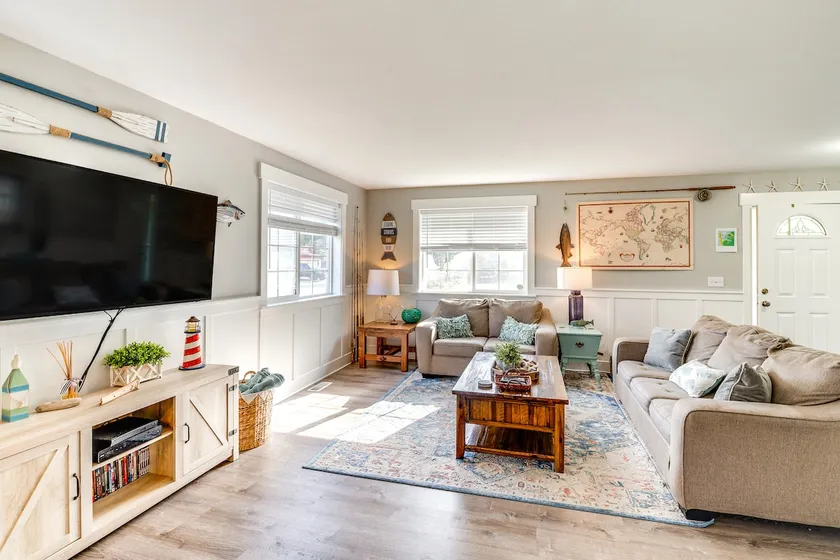 Pet-Friendly Westport Vacation Rental w/ Hot Tub! - Image 1