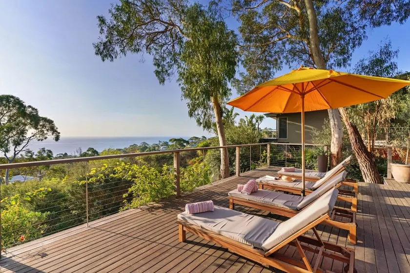 Arthurs Sanctuary - Bay Views, 100sqm deck - Image 1