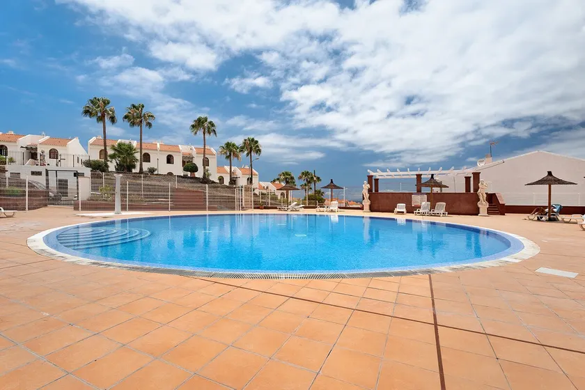 Appartement de vacances 'Torviscas Endless Summer' avec vue sur la mer, piscine partagée et Wi-Fi - Image 1