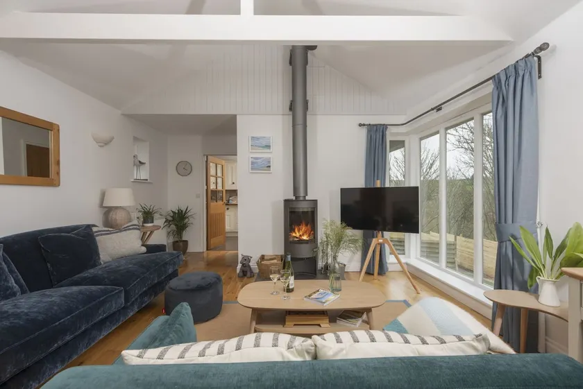 Near Mawgan Porth - Free Parking - Free WiFi - Image 1