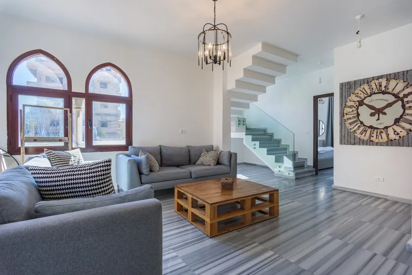 Duplex 3-BR with Port View - Image 1