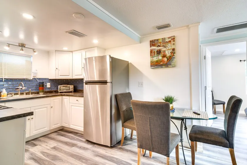 3 Mi to Beach: Remodeled Seminole Apt w/ Yard! - Image 1