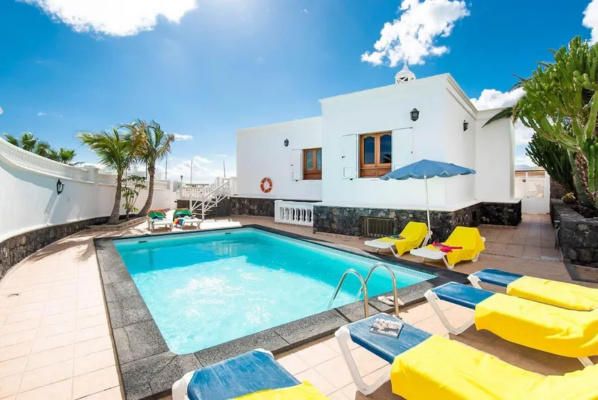 Villa Ramos Dos - Image 1