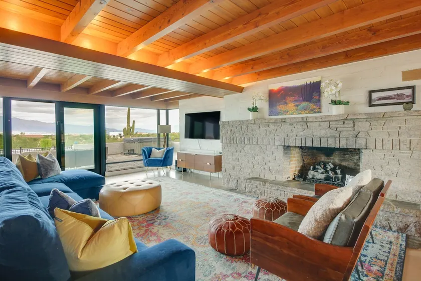 Hollywood Hills of Tucson: 20 Acres, Pool, Hot Tub - Image 1