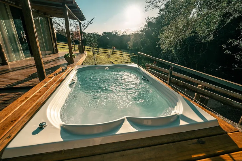 Esphera Water with Outdoor Jacuzzi - Image 1