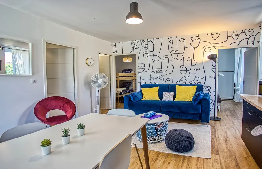 2BR 500sq Comic Spirit comfy feel like home - Image 1