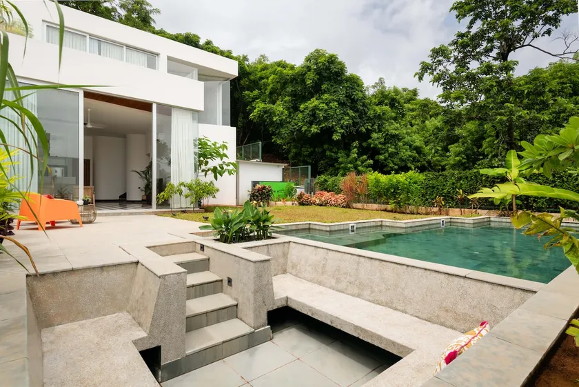 LaMeira Modern Villa 15m to Mojigao Balcony Pool - Image 1