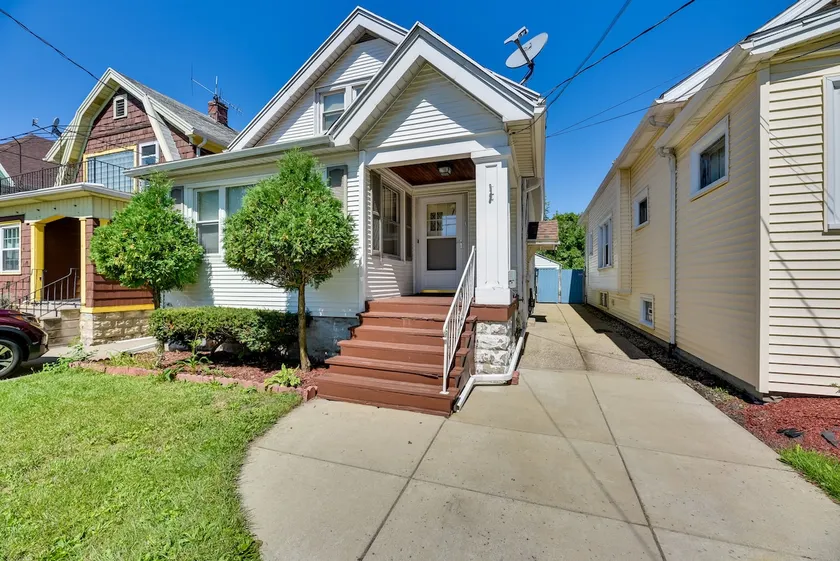 ~ 8 Mi From Canalside! Buffalo Vacation Rental - Image 1