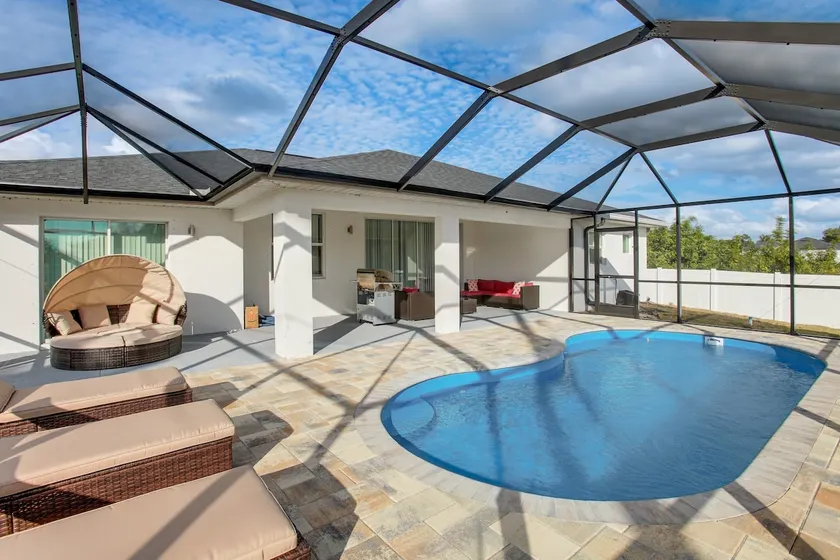 Furnished Lanai & Yard: Comfy Lehigh Acres Getaway - Image 1
