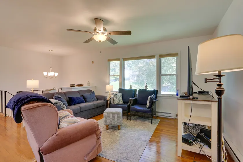 Kiamesha Lake Home w/ Deck: 4 Mi to Resorts World! - Image 1