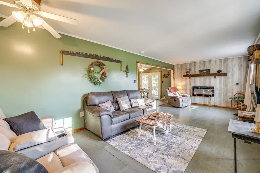 Peaceful Cassville Vacation Rental - Hike & Fish! - Image 1