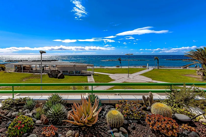 Apartment in complex Altamira with direct ocean view - Image 1