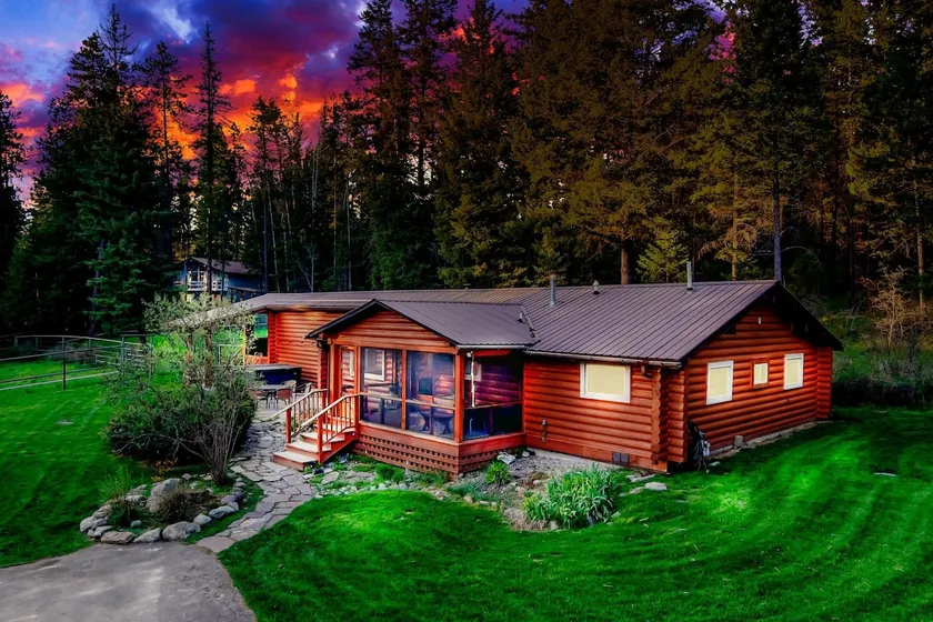 Mountain Meadow Cabin - Image 1
