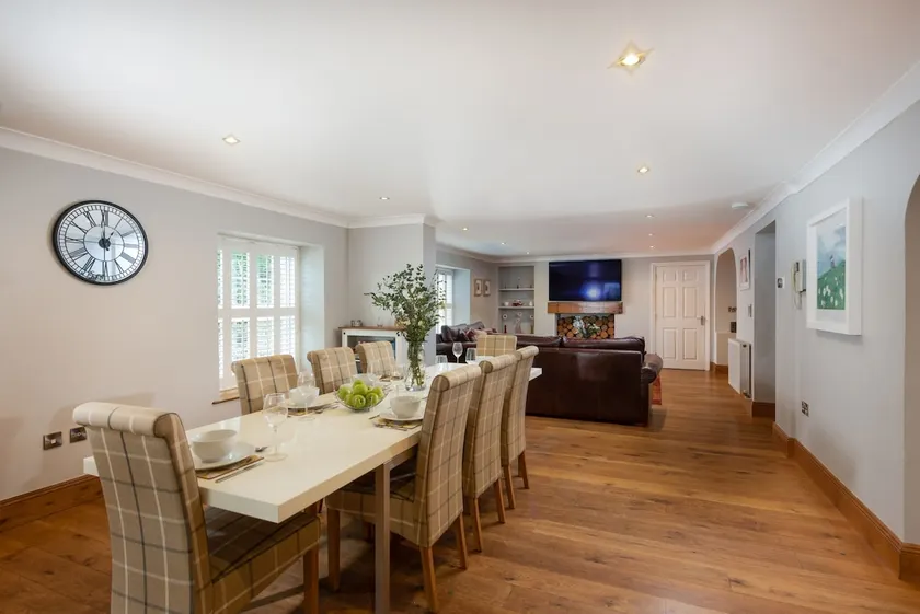 3 The Manor - Opposite a golf course - Pet friendly - Wi-Fi - Image 1