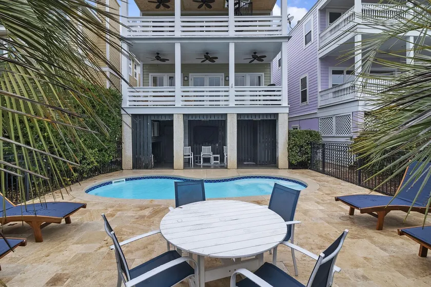 Spacious and Updated Wild Dunes beach home with private pool ! - Image 1