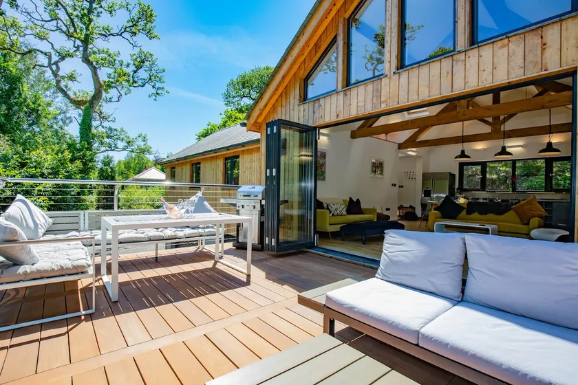 Tresillian Lodge Waterfront, Forest, Hot tub,Sauna - Image 1