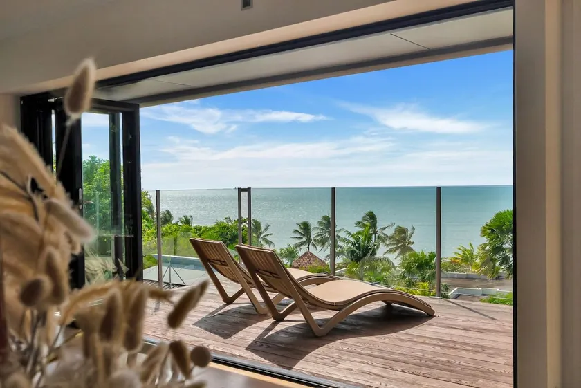 Belle Escapes Trinity Blue Oceanview Home - Image 1