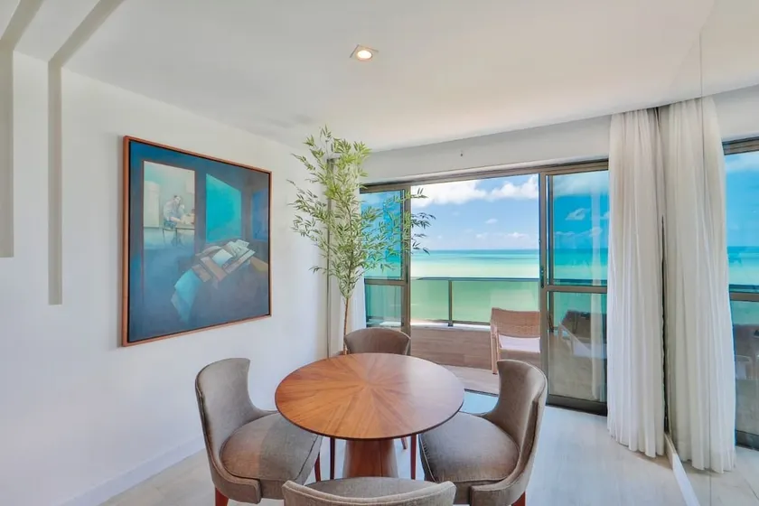 24th Floor Flat With Balcony and Sea View - HY - Image 1