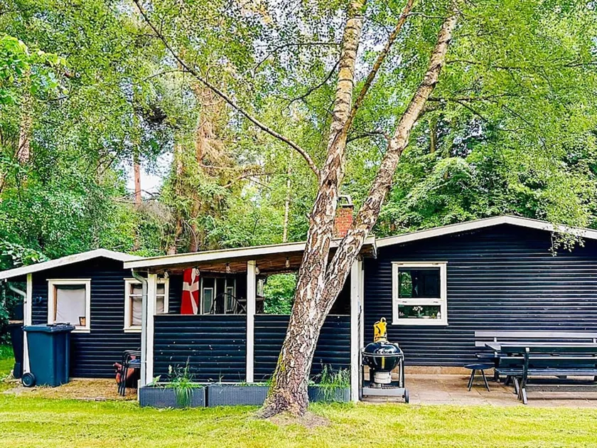 4 person holiday home in Frederiksværk - Image 1