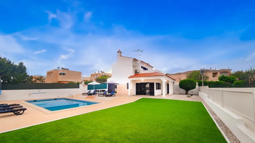 Lili - Private Pool - 8 Guests - Albufeira - Image 1