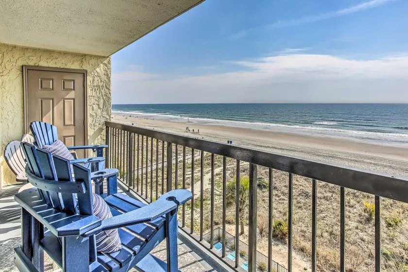 Oceanfront Luxury Condo in North Myrtle Beach - Image 1