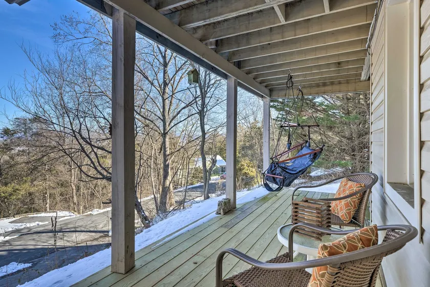 Massanutten Retreat w/ Double Deck & Mtn View! - Image 1