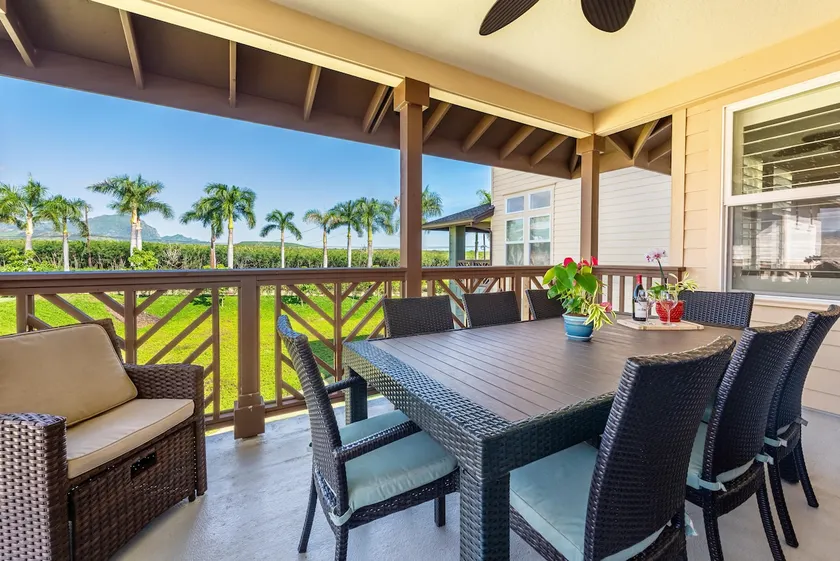 Pili Mai Condo 1C, Spacious, AC, Great for Families and Friends! - Image 1
