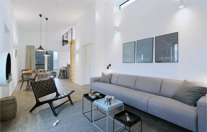Stunning Home In Lembruchdümmer See With Sauna - Image 1