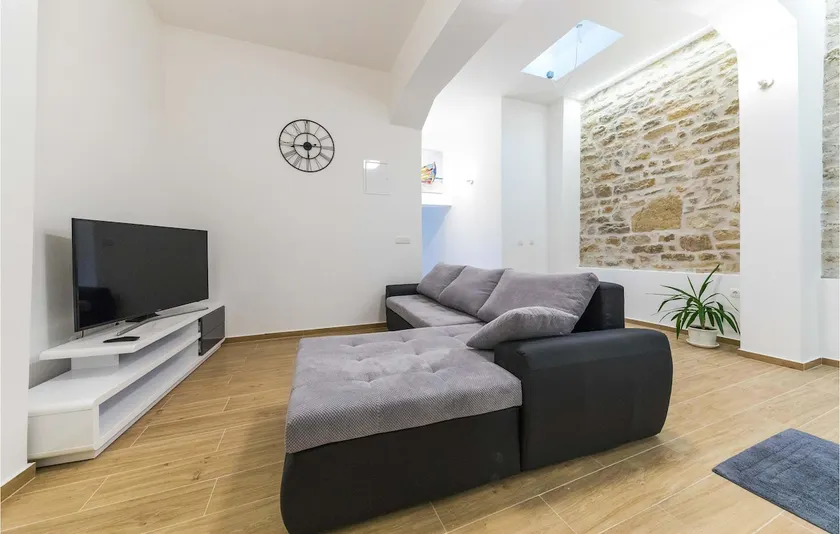 Nice apartment in Kastel Sucurac with WiFi - Image 1