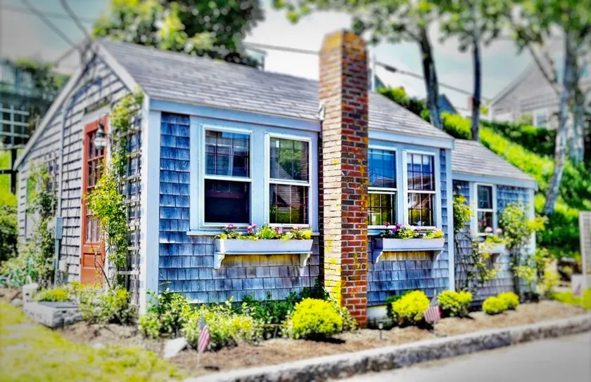 Private Beach Cottage in Historic Sconset! - Image 1