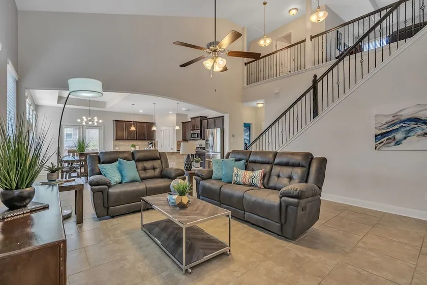 Luxe Private Getaway*️SeaWorld*️Near the Heart*️of San Antonio - Image 1