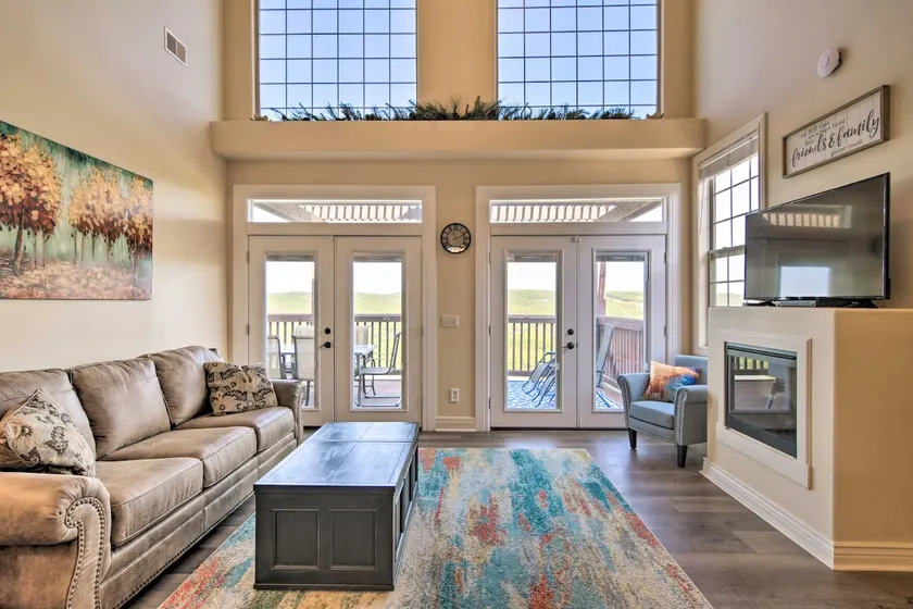 Luxe Mtn-View Condo in Branson w/ Hot Tub Access! - Image 1