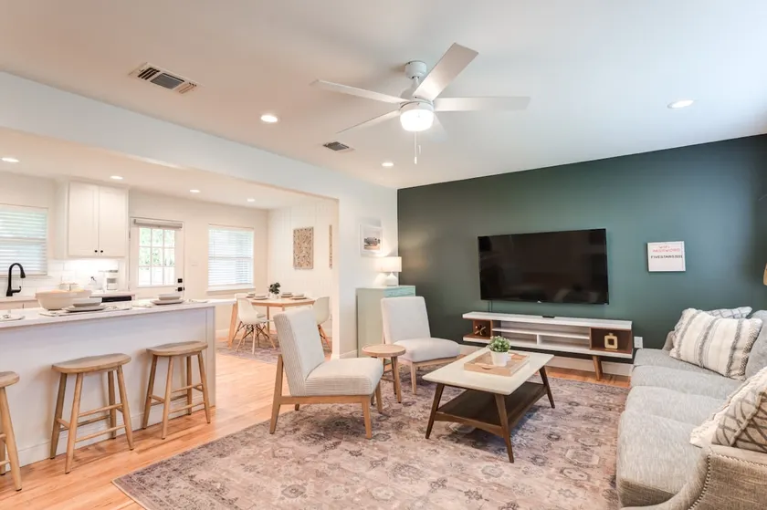 Hendrix House - 2BR/2BA - Dog Friendly! - Image 1
