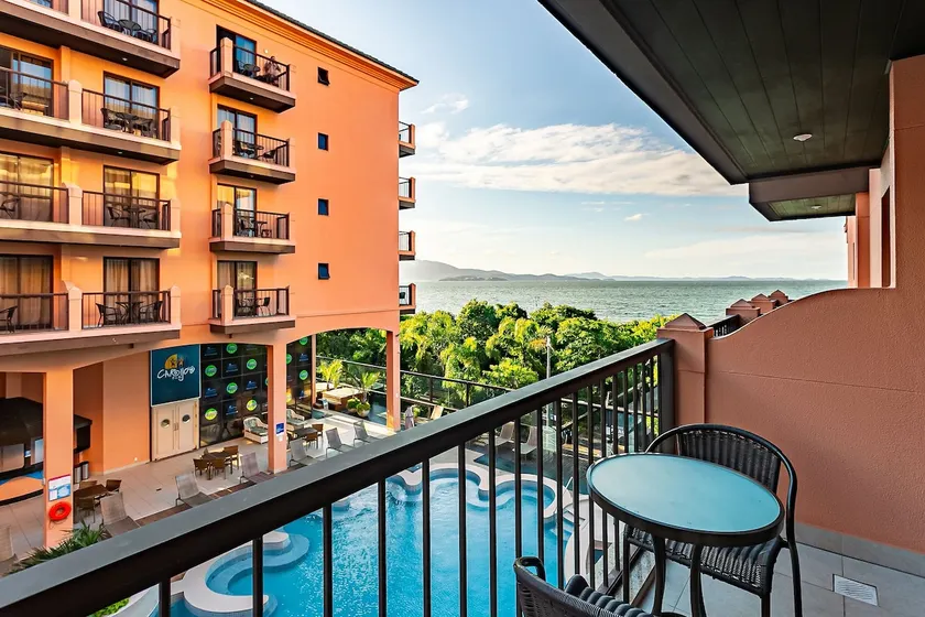 Wonderful suite in a beachfront resort JBV108 - Image 1
